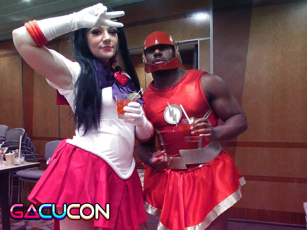 gacucon game cruise cosplayer sailor scouts drinks